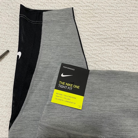 Nike Women's One Mid-Rise 7/8 Tight Pants - Picture 7 of 7